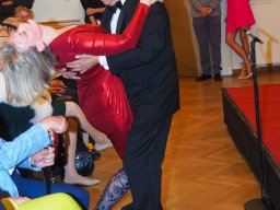 Dina Larot Kalenderpräsentation am 14.10.2025